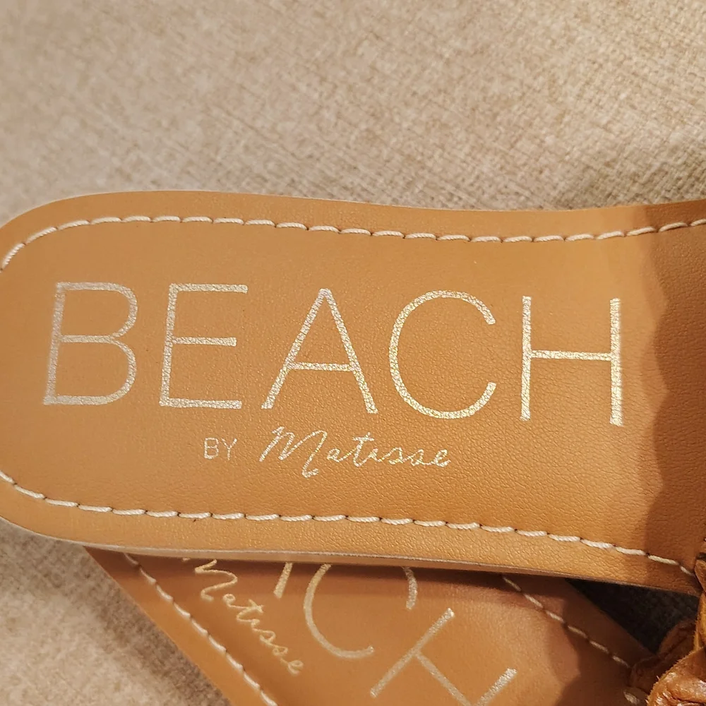 Beach by Matisse Tan Woven Slide Sandals